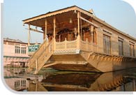 Houseboat in Jammu and Kashmir