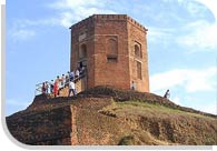 Chaukhandi Stupa, Sarnath, Uttar Pradesh